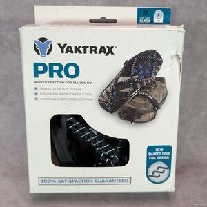 Yaktrax Pro Traction Cleats for Snow & Ice Size Medium Open Box